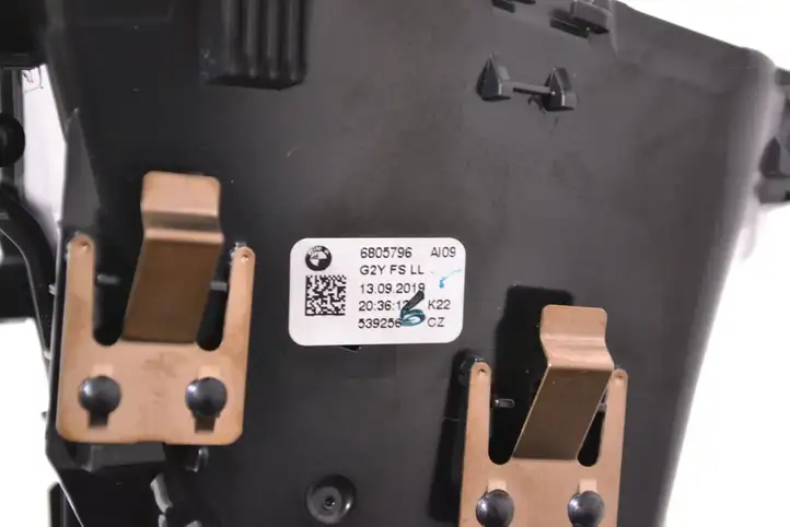 BMW 3 G20 G21 (2019 - ) 6805796 Воздушная решетка панели — фото 5
