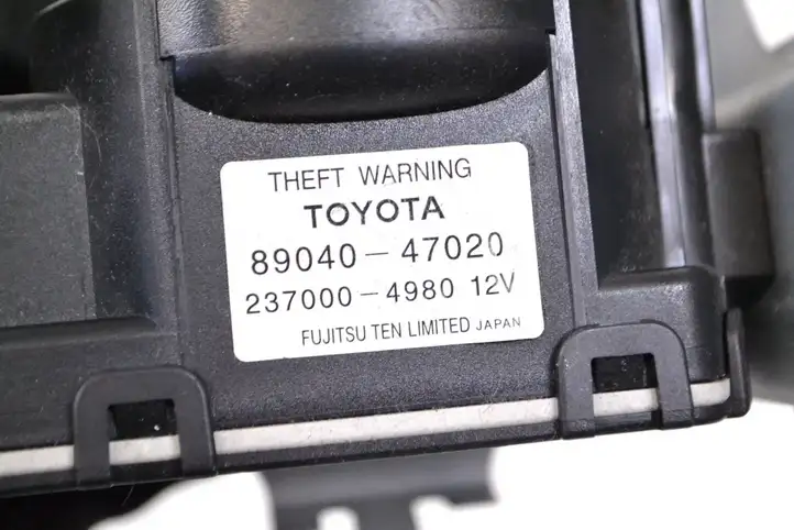 Toyota Prius (XW30) (2009 - 2015) 8904047020 Сирена сигнализации — фото 5
