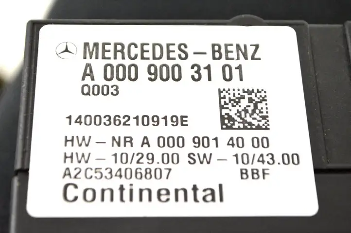 Mercedes-Benz GLE W166/C292 (2015 - 2019) A0009003101 Блок управления топливным насосом — фото 5