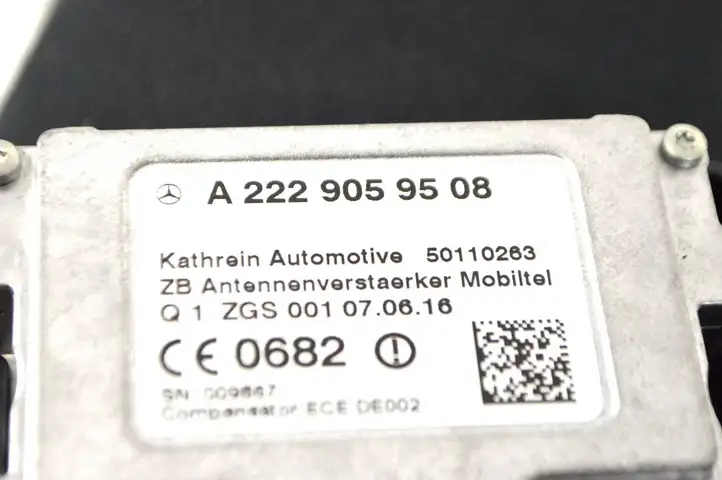Mercedes-Benz GLE W166/C292 (2015 - 2019) A2229059508 Усилитель антенны — фото 3
