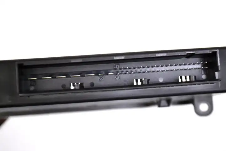 BMW 3 E90 E91 (2005 - 2012) 9226331 Модуль управления кузовом (BCM) — фото 4