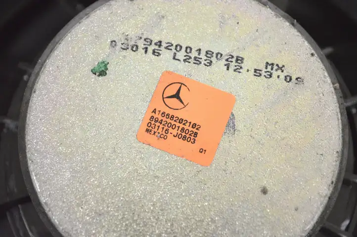 Mercedes-Benz GL X166 (2013 - 2019) A1668202102 Динамики задних дверей — фото 4