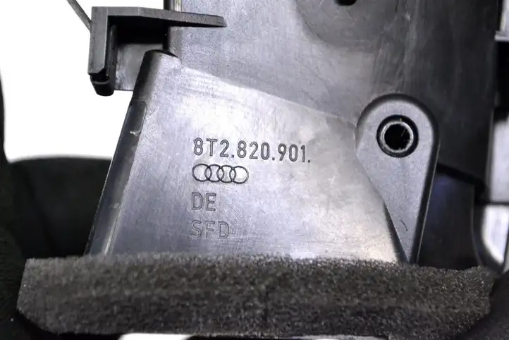 Audi A5 8T 8F (2007 - 2011) 8T0820901 Воздушная решетка панели — фото 5