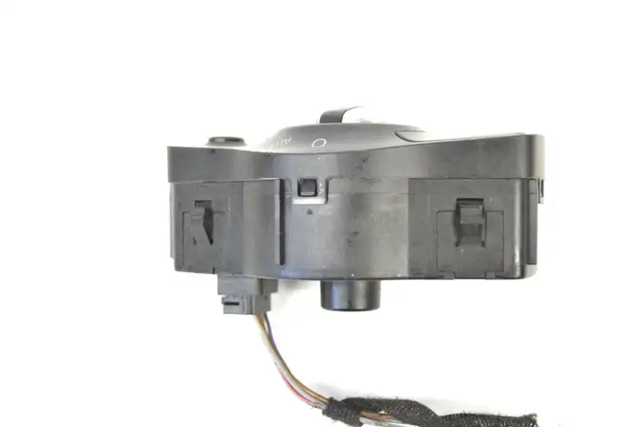 Audi A5 8T 8F (2007 - 2011) 8K0941531G Включатель фонарей — фото 2