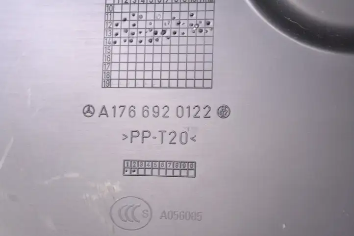 Mercedes-Benz A W176 (2012 - 2018) A1766920122 Верхняя обшивка стойки B — фото 5