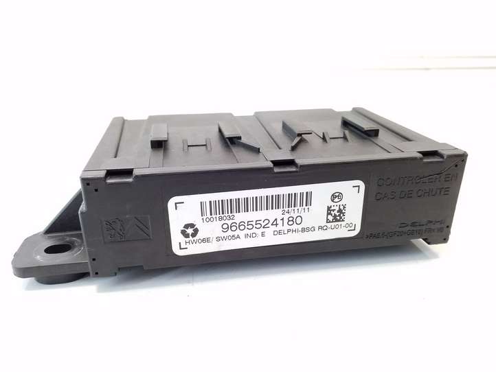 Peugeot 508 (2010 - 2014)  9665524180 Блок управления крюка для прицепа