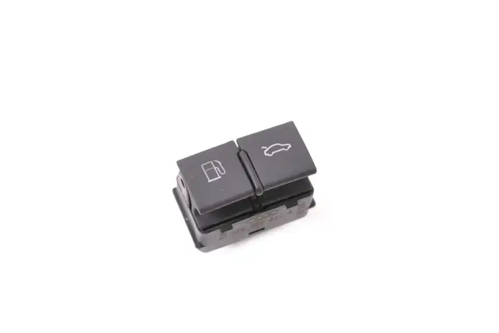 Audi TT TTS Mk2 (2006 - 2010) 8P0959833A Кнопка фаркопа в багажнике — фото 1