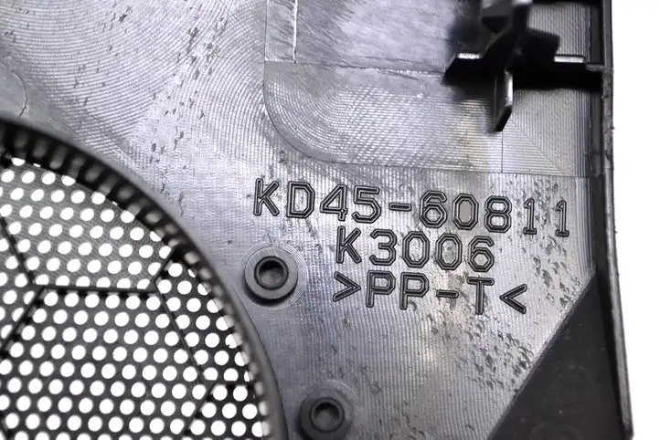 (2012 - 2015) KD4560811 Накладка центрального динамика — фото 5