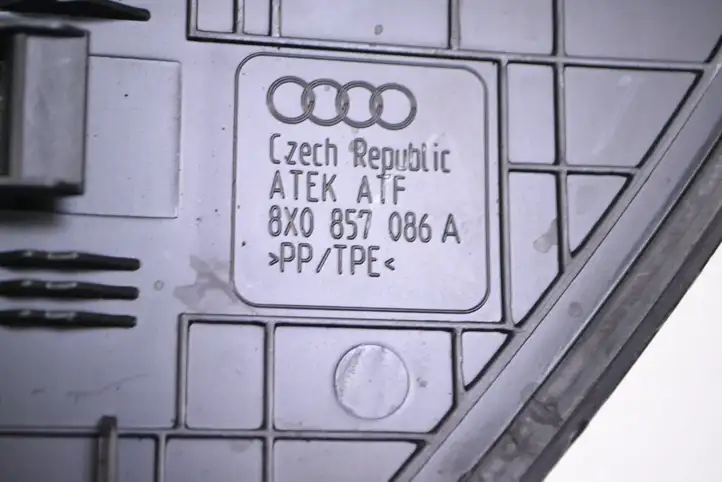 Audi A1 (2010 - 2014) 8X2857086A Боковая отделка панели приборов — фото 5