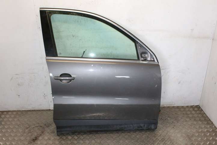 Volkswagen Tiguan (2007 - 2011)   Дверь