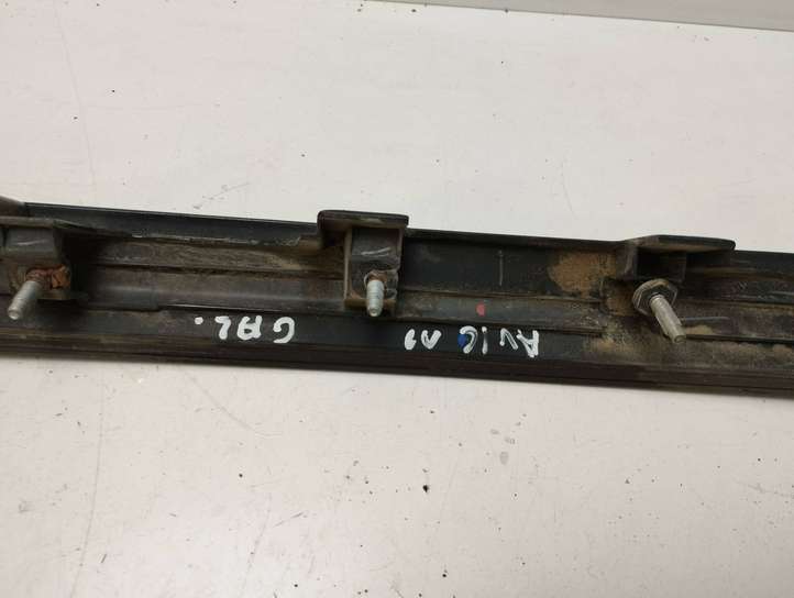 Toyota Avensis T270 (2009 - 2012)  7680105090 Освещение номера