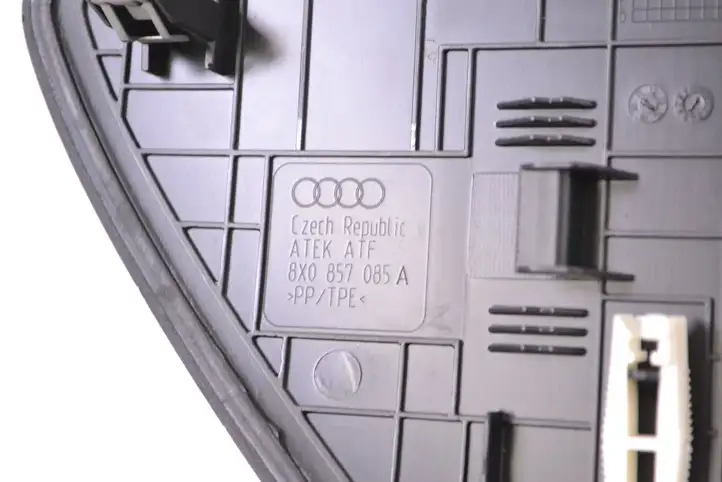 Audi A1 (2010 - 2014) 8X0857085A Боковая отделка панели приборов — фото 5