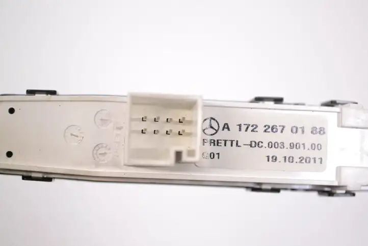 Mercedes-Benz SLK R172 (2011 - 2017) A1722670188 Блок кнопок на панели — фото 5