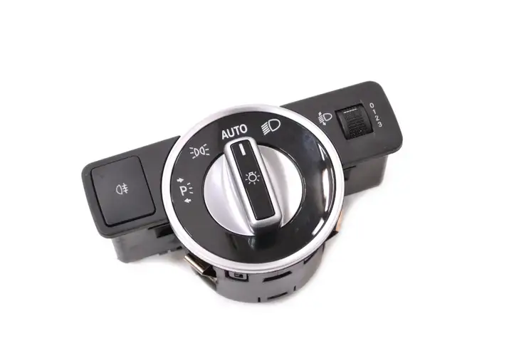 Mercedes-Benz SLK R172 (2011 - 2017) A2049053103 Включатель фонарей — фото 1