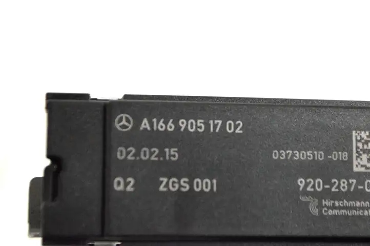 Mercedes-Benz GL X166 (2013 - 2019) A1669051702 Усилитель антенны — фото 5