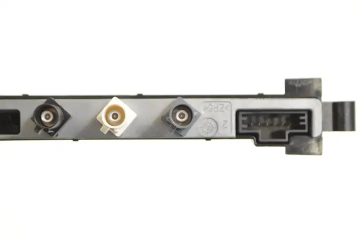 Porsche Panamera (970) (2009 - 2013) 97064710802 Усилитель антенны — фото 6