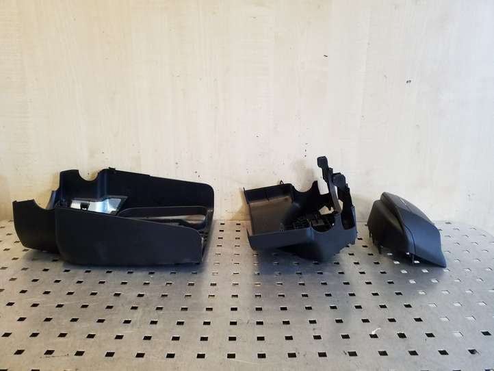 Citroen C4 Picasso (2013 - 2016)  96782934ZD Отделка рулевой колонки