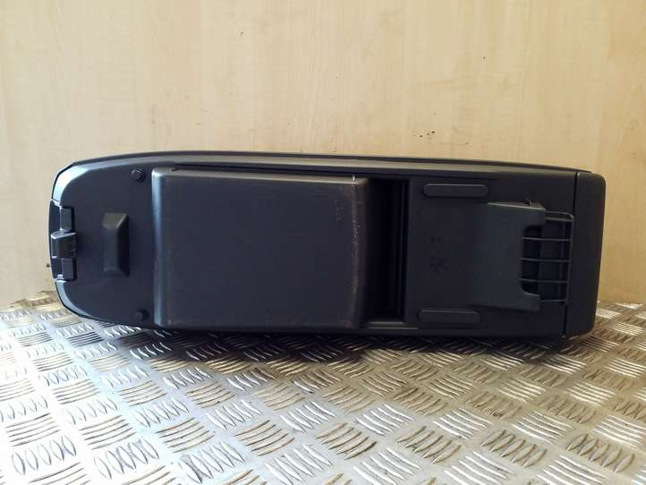Citroen C4 Picasso (2013 - 2016)  9677314177 Подлокотник