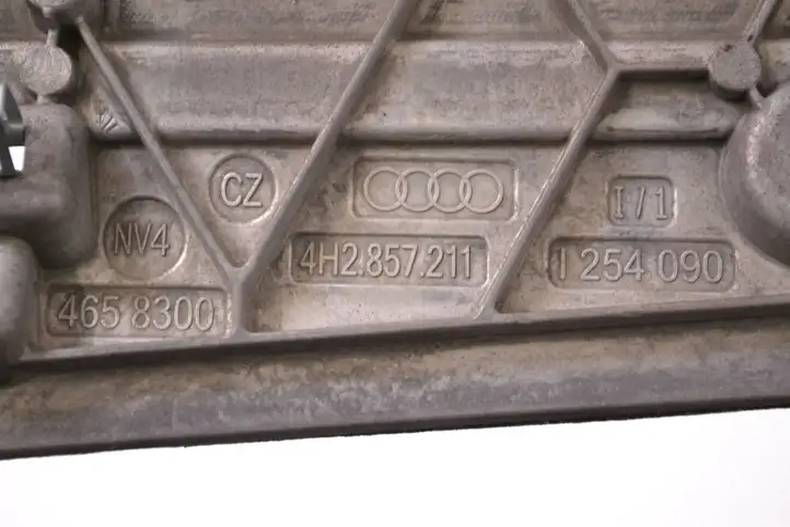 Audi A8 S8 D4 4H (2010 - 2014) 4H2857211 Декоративная планка — фото 5