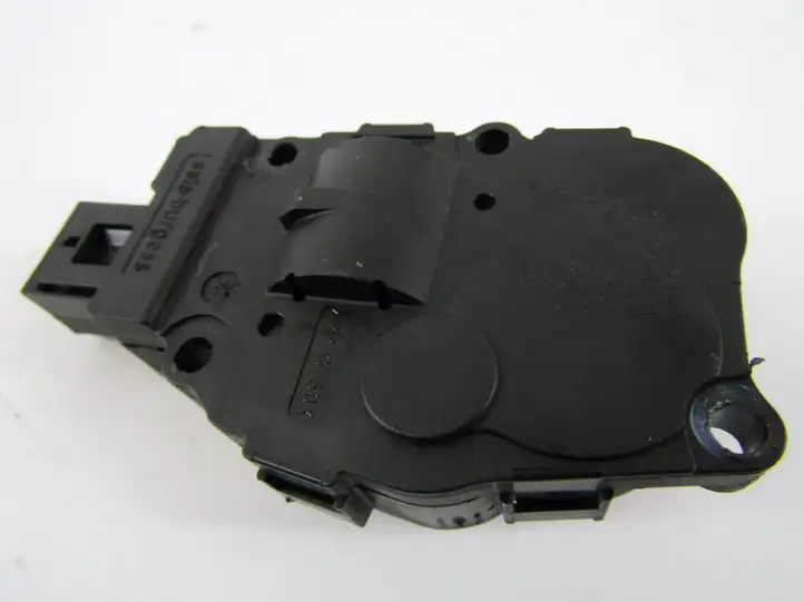 Audi A4 S4 B8 8K (2007 - 2011) Двигатель задвижки потока воздуха — фото 3