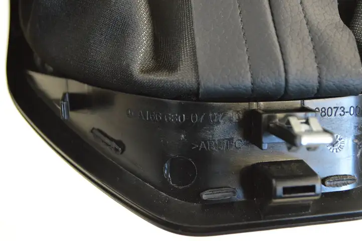 Mercedes-Benz GLE W166/C292 (2015 - 2019) A1666800707 Обшивка рулевой колонки — фото 5