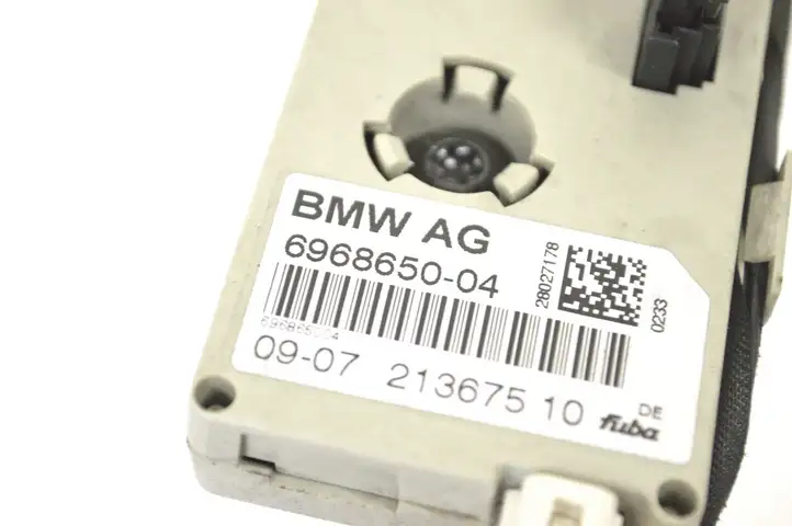 BMW 3 E92 E93 (2005 - 2014) 6968650 Усилитель антенны — фото 4