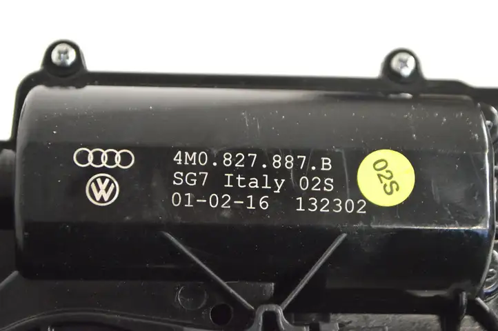 Audi Q7 4M (2015 - ) 4M0827887B Доводчик крышки багажника — фото 5