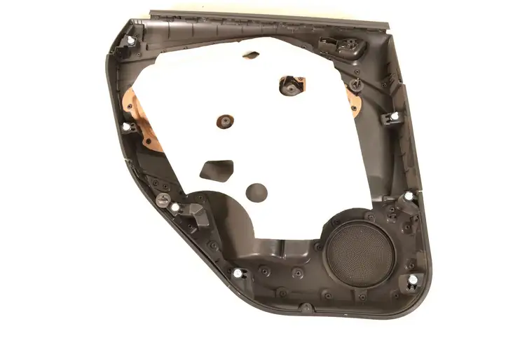 Ford Kuga II (2013 - 2019) Обшивка задней двери — фото 4