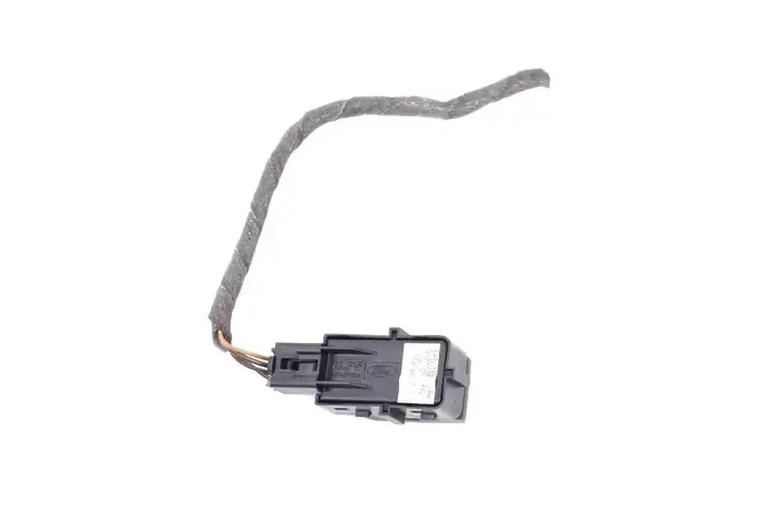 Land Rover Freelander 2 - LR2 (2006 - 2010) 5H2215B24AA Кнопка фаркопа в багажнике — фото 2