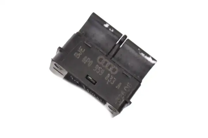 Audi TT TTS Mk2 (2006 - 2010) 8P0959833A Кнопка фаркопа в багажнике — фото 5