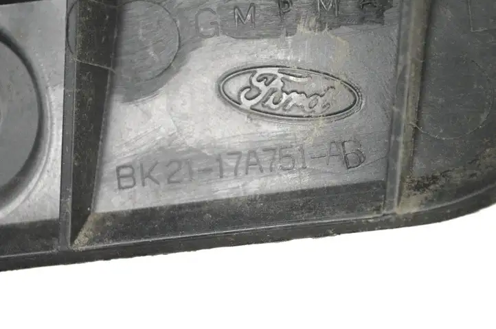Ford Transit Custom (2014 - ) BK2117A751AB Кронштейн заднего бампера — фото 5