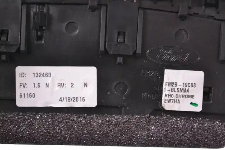 Ford S-MAX (2015 - ) EM2B19C681BL Воздушная решетка панели — фото 5