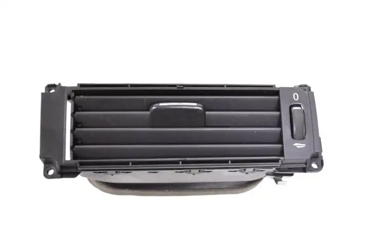 Volvo V70 (2007 - 2013) 30676293 Воздушная решетка панели — фото 1