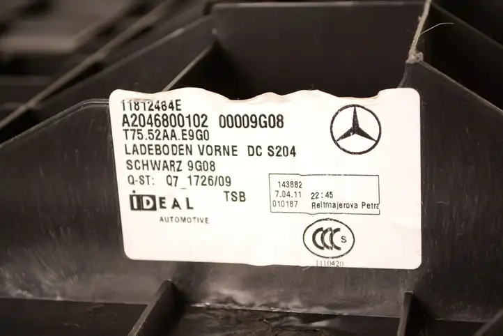 Mercedes-Benz C W204 (2007 - 2014) A2046800002 Пол багажника — фото 8
