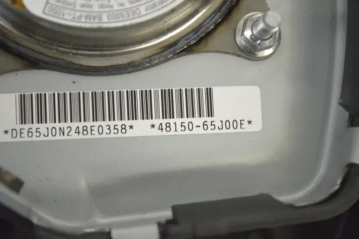 Suzuki Grand Vitara II (2008 - 2012) 4815065J00E Подушка безопасности руля — фото 6