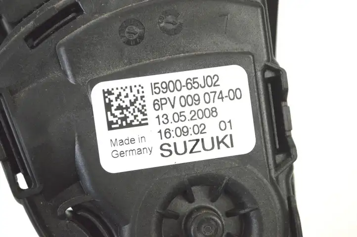 Suzuki Grand Vitara II (2008 - 2012) I590065J02 Педаль акселератора — фото 5