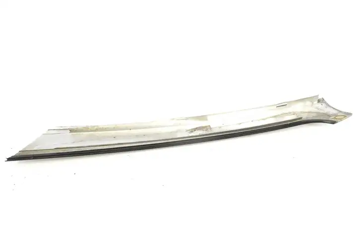 Audi A4 S4 B6 8E 8H (2000 - 2006) 8H0853265 Накладка стоек лобового стекла — фото 3