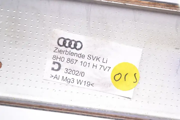 Audi A4 S4 B6 8E 8H (2000 - 2006) 8H0867101H Прочая отделка задней двери — фото 5