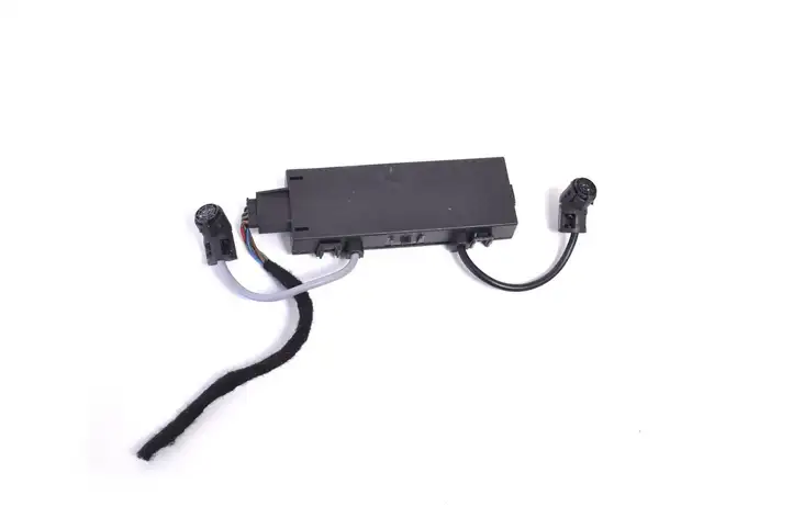 Audi A4 S4 B6 8E 8H (2000 - 2006) 8H0951177A Микрофон (Bluetooth / телефон) — фото 1