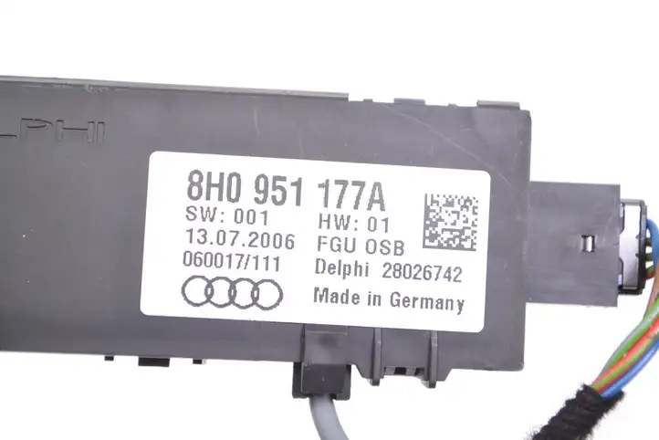 Audi A4 S4 B6 8E 8H (2000 - 2006) 8H0951177A Микрофон (Bluetooth / телефон) — фото 4