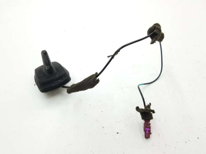 8E9035503F Audi A4 S4 B6 8E 8H Antena (GPS antena)