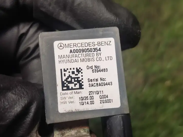 Mercedes-Benz C W204 (2007 - 2014)  A0009050354 Минусовый провод (аккумулятора)