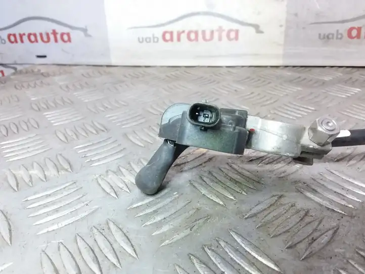 Audi Q3 8U (2011 - 2014) 8651831367 Минусовой провод аккумулятора — фото 3