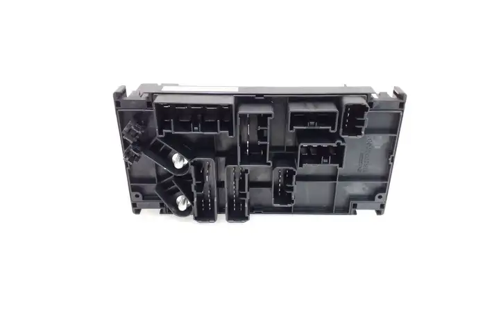 Subaru Forester SH (2008 - 2013) 82241SC020 Блок предохранителей — фото 5