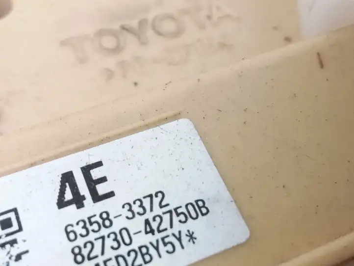 Toyota RAV 4 (XA40) (2012 - 2018) 8273042750B Блок предохранителей — фото 4