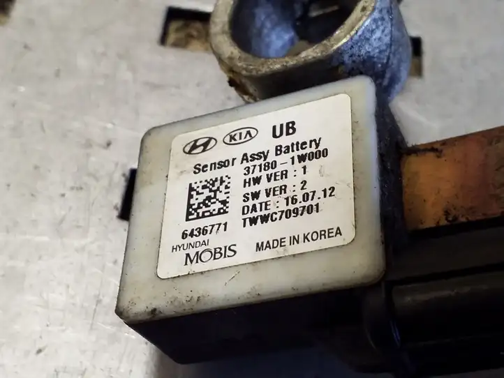 Kia Rio 371801W000 Минусовой провод аккумулятора — фото 2