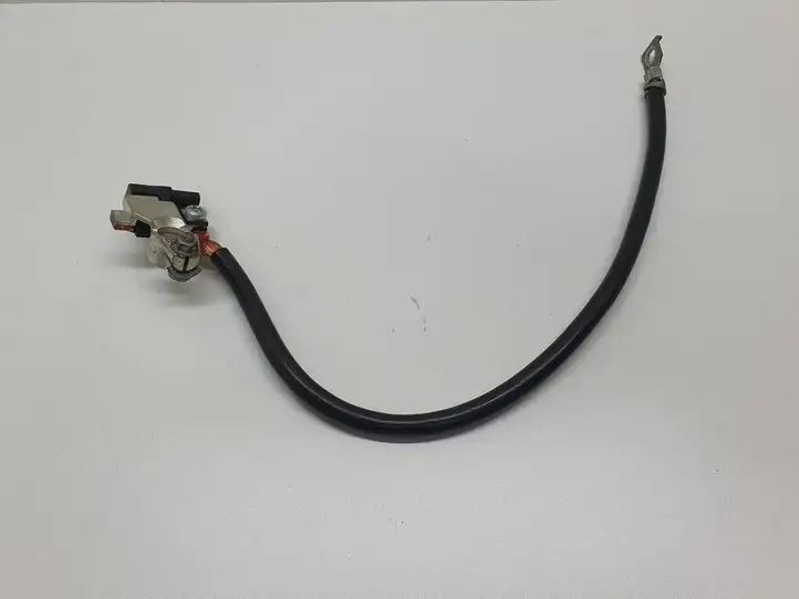BMW 5 F10 F11 (2009 - 2016) Минусовой провод аккумулятора — фото 2