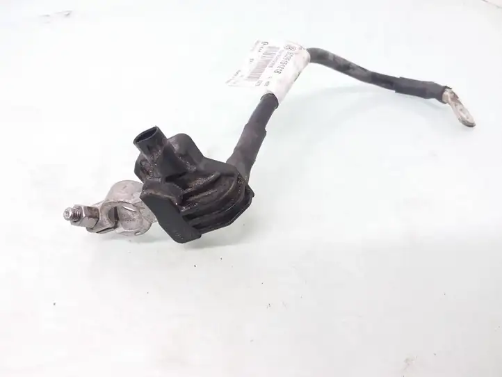 Skoda Fabia Mk3 (NJ) (2015 - 2021)  6C0915181B Минусовый провод (аккумулятора)