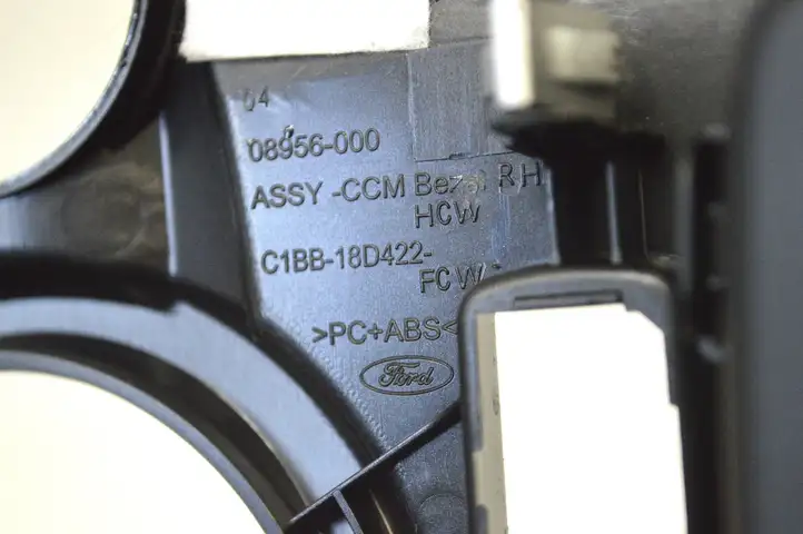 Ford Fiesta (2013 - 2017) C1BB18D422FCW Другая деталь консоли (туннеля) — фото 5