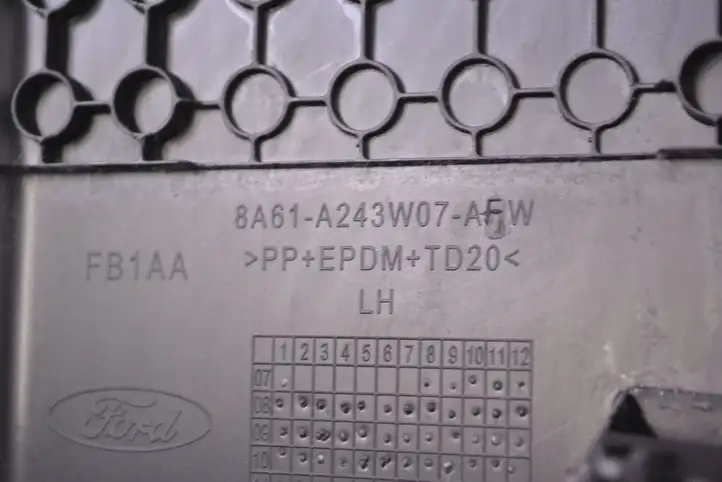 Ford Fiesta (2013 - 2017) 8A61A243W07AFW Нижняя обшивка стойки B — фото 5